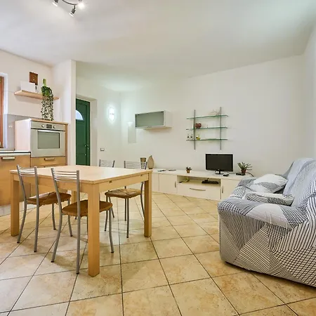 Casa Martina 아파트 사세타